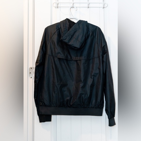 Nike NSW Black Track Jacket Size Medium - Picture 2 of 4